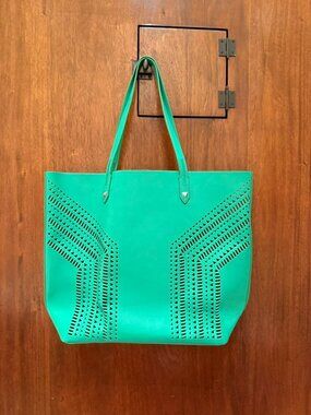 Green Tote bag with detailing- super cute!